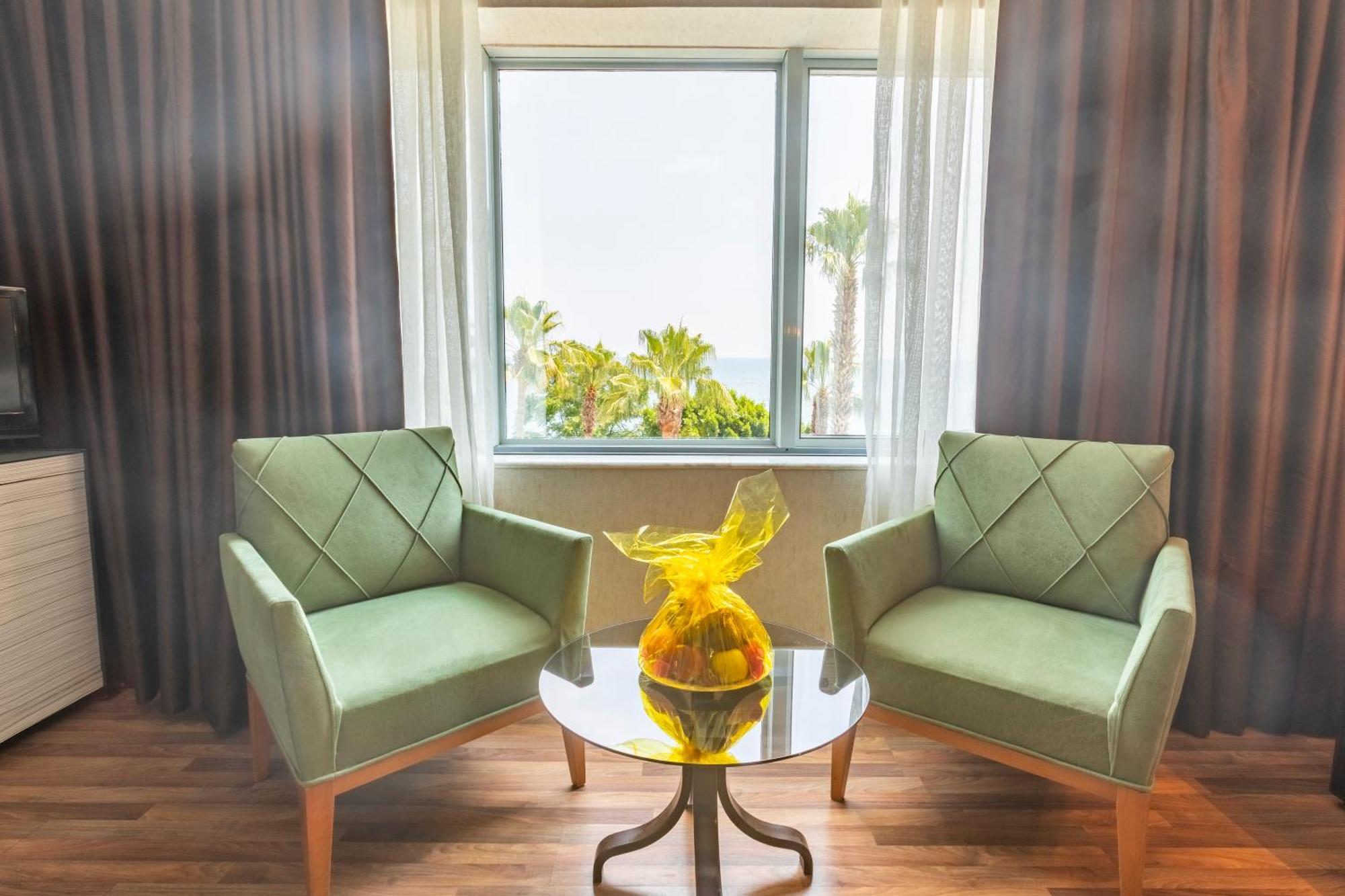Fame Beach Hotel เกเมร์ ห้อง รูปภาพ